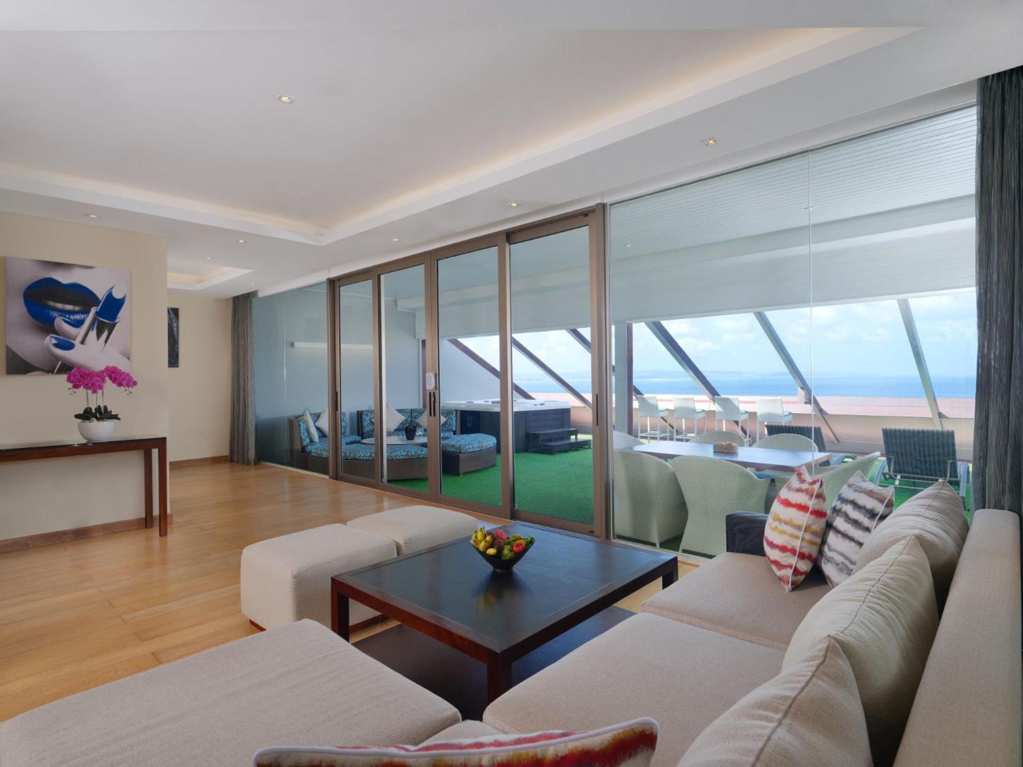 Double - Six, Luxury Hotel - Seminyak Exterior foto Sky Suite