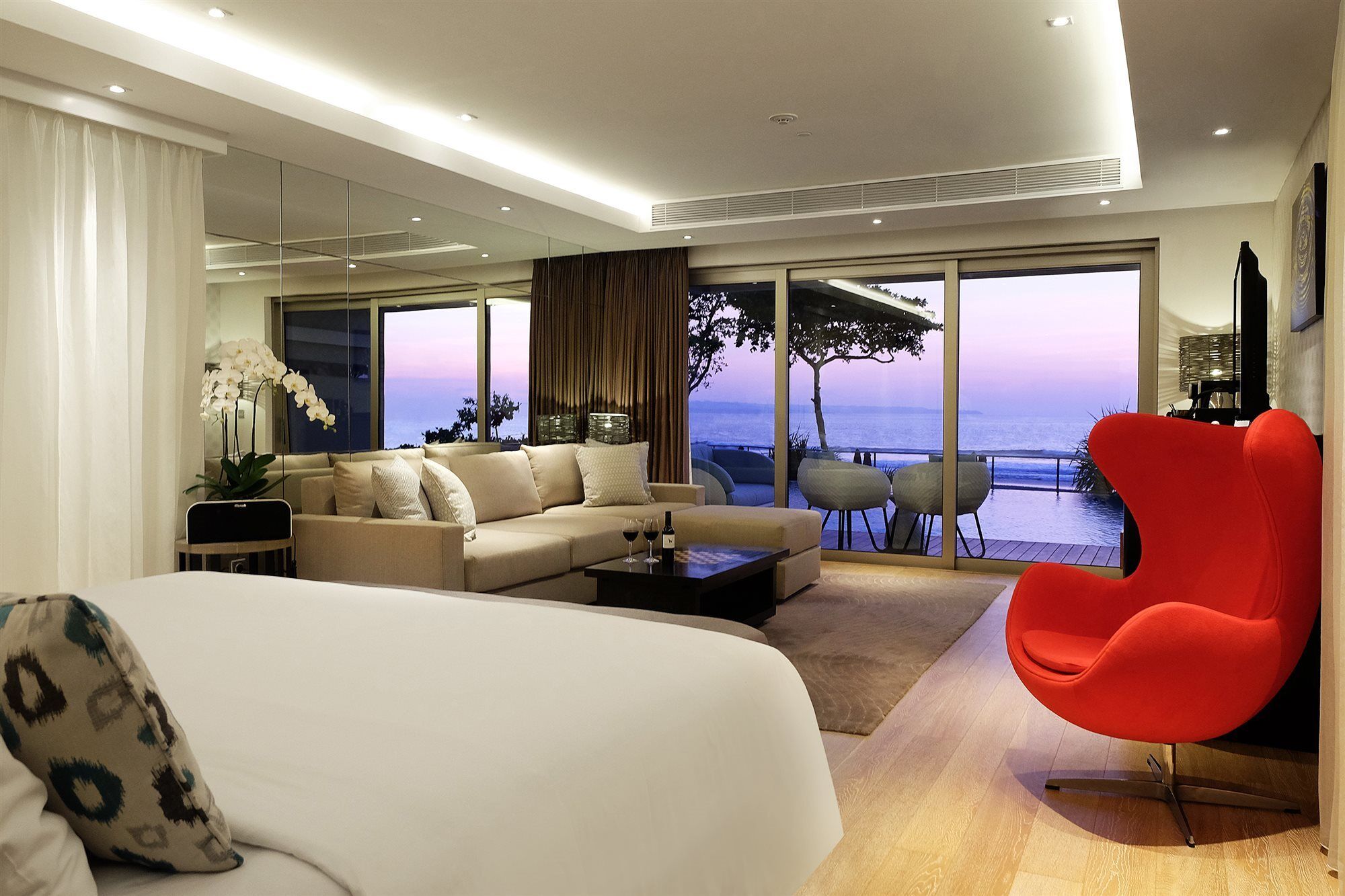 Double - Six, Luxury Hotel - Seminyak Exterior foto A suite at the Cape Grace
